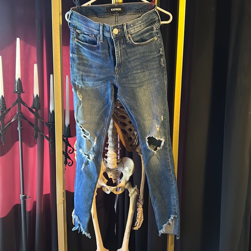 Express raw hem ankle skinny jeans